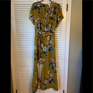 Leith Wide Leg Floral Mustard Jumpsuit Size XXL